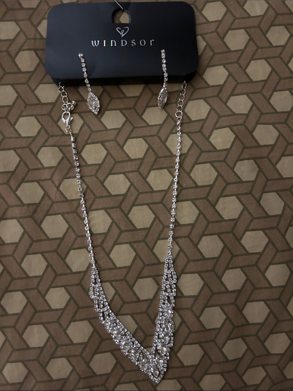 Windsor Necklace with Matching Earrings